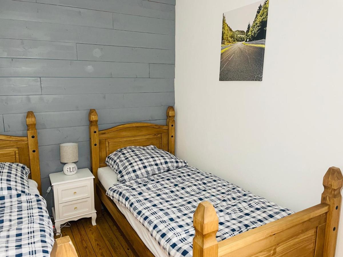 Ferienhaus Backesgarten Fuer 22 Personen Neichen 외부 사진