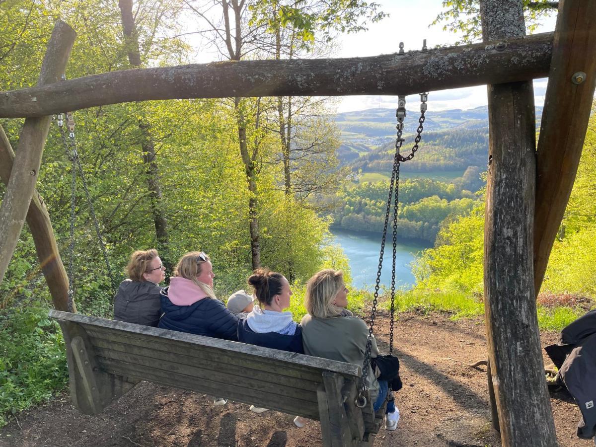 Ferienhaus Backesgarten Fuer 22 Personen Neichen 외부 사진
