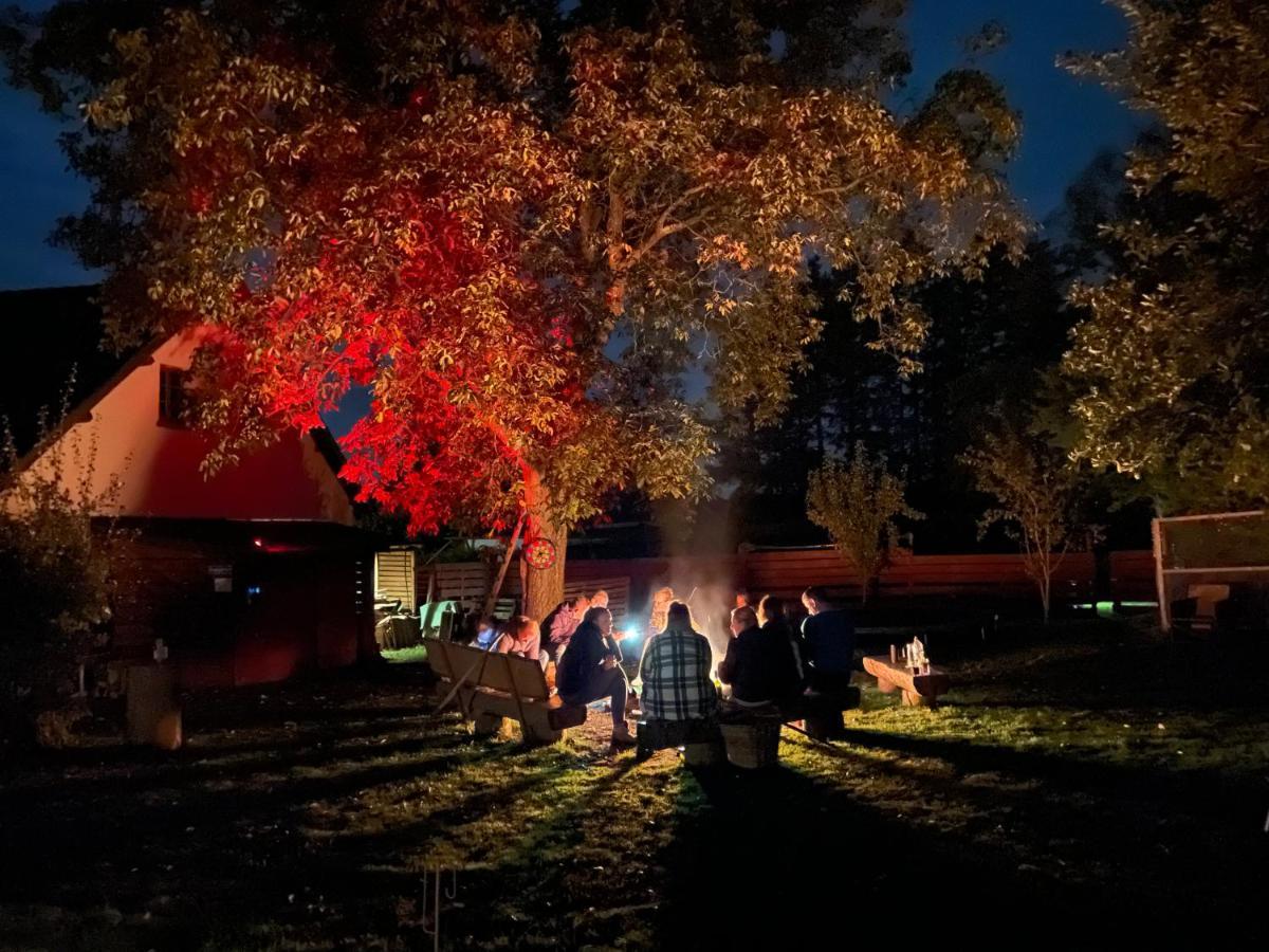 Ferienhaus Backesgarten Fuer 22 Personen Neichen 외부 사진